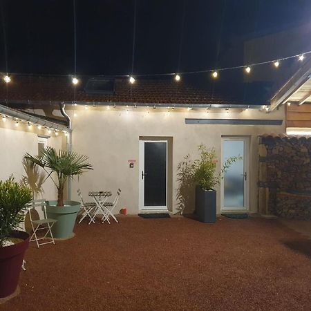 Le Boheme, Sauna & Spa Riorges Exterior foto